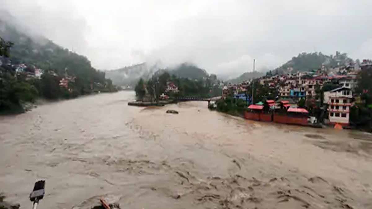 Flood-in-Mandi-Himachal-Pradesh