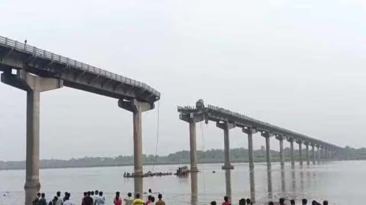 gujrat accident update
